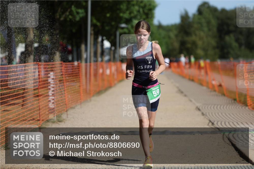 07.09.2025 - 19. Norderstedt Triathlon Michael Strokosch http://msf.ph/oto/8806690 07.09.2025 11:17:34 Laufen 59 meine-sportfotos.de