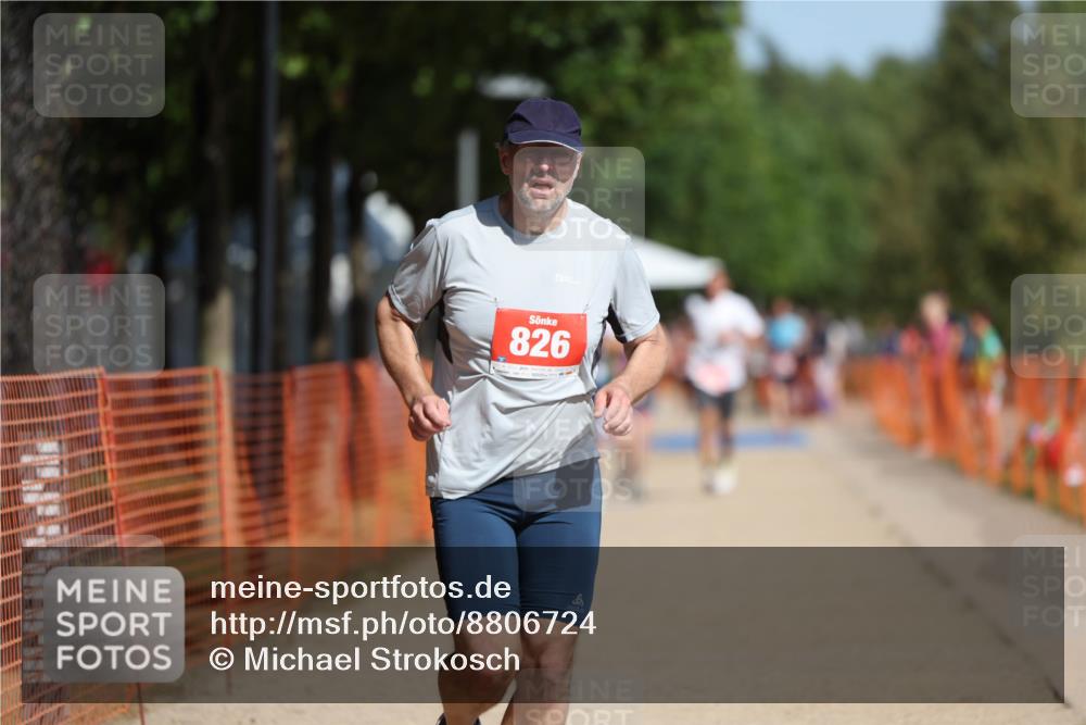 07.09.2025 - 19. Norderstedt Triathlon Michael Strokosch http://msf.ph/oto/8806724 07.09.2025 12:10:22 Laufen 826, 1279, 1363 meine-sportfotos.de
