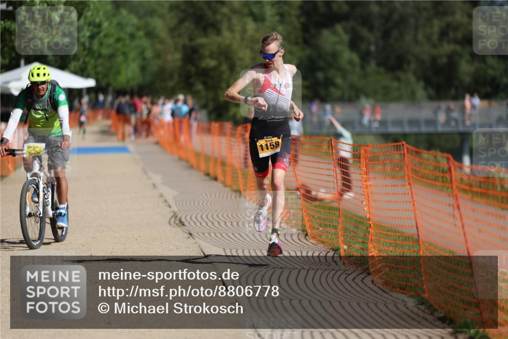 07.09.2025 - 19. Norderstedt Triathlon Michael Strokosch http://msf.ph/oto/8806778 07.09.2025 11:28:12 Laufen 1158 meine-sportfotos.de