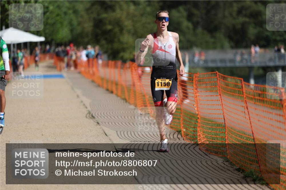 07.09.2025 - 19. Norderstedt Triathlon Michael Strokosch http://msf.ph/oto/8806807 07.09.2025 11:28:13 Laufen 1158 meine-sportfotos.de