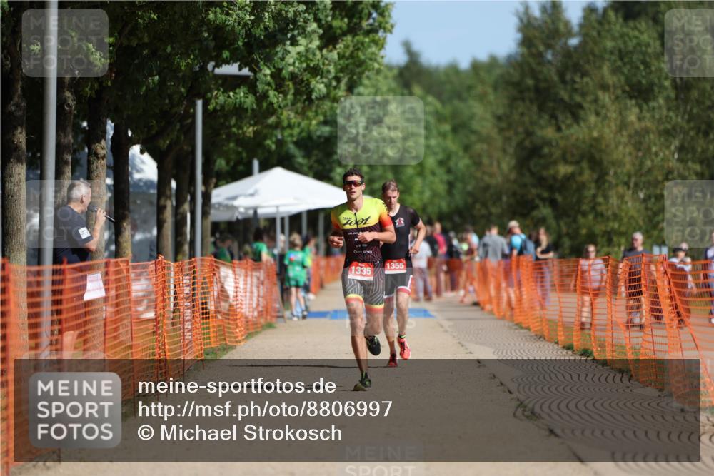 07.09.2025 - 19. Norderstedt Triathlon Michael Strokosch http://msf.ph/oto/8806997 07.09.2025 11:29:20 Laufen 1335, 1355 meine-sportfotos.de