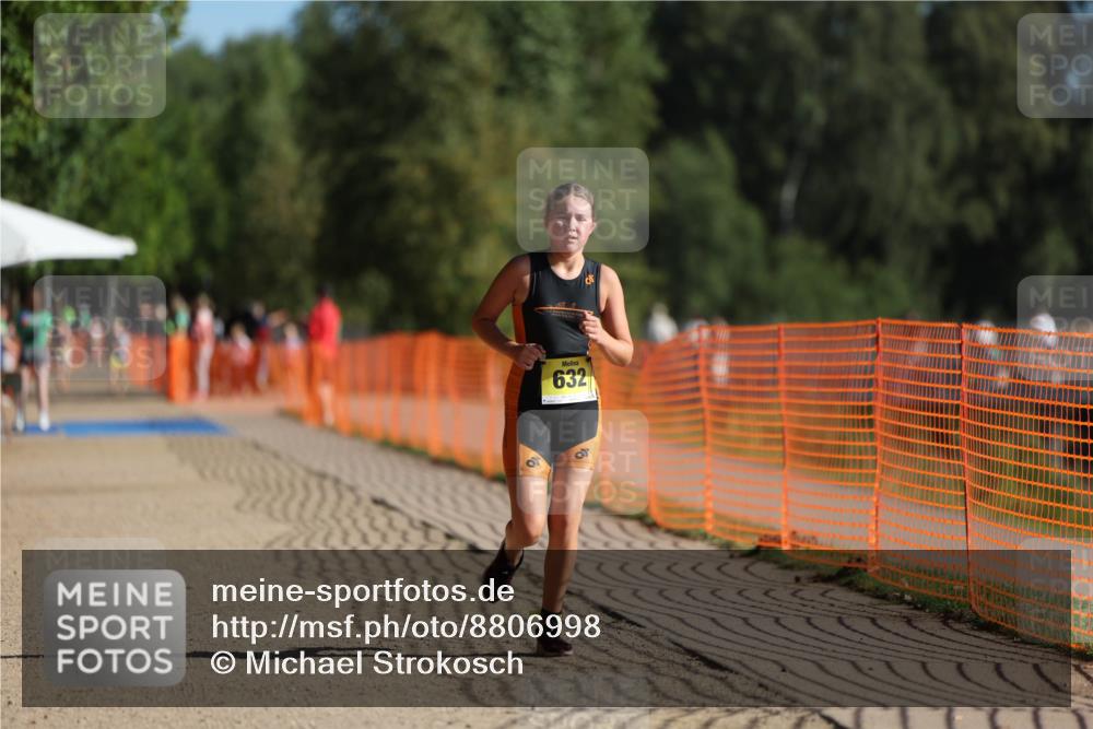 07.09.2025 - 19. Norderstedt Triathlon Michael Strokosch http://msf.ph/oto/8806998 07.09.2025 09:47:45 Laufen 632 meine-sportfotos.de