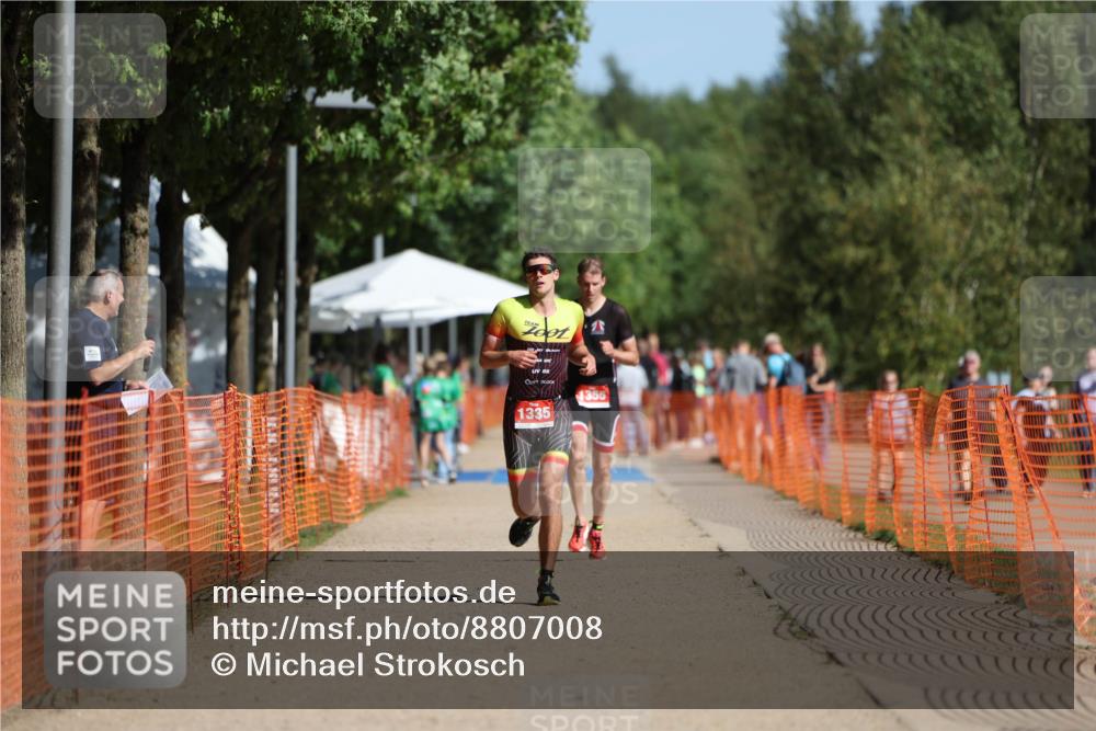 07.09.2025 - 19. Norderstedt Triathlon Michael Strokosch http://msf.ph/oto/8807008 07.09.2025 11:29:20 Laufen 1335, 1355 meine-sportfotos.de