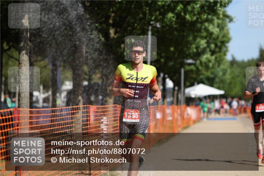 07.09.2025 - 19. Norderstedt Triathlon Michael Strokosch http://msf.ph/oto/8807072 07.09.2025 11:29:25 Laufen 1335, 1355 meine-sportfotos.de