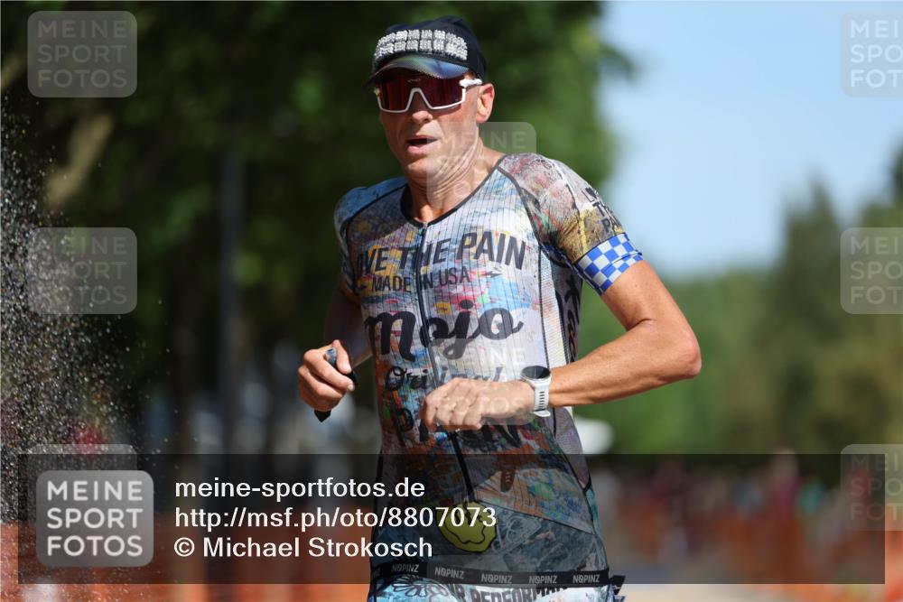 07.09.2025 - 19. Norderstedt Triathlon Michael Strokosch http://msf.ph/oto/8807073 07.09.2025 12:11:21 Laufen 729, 787 meine-sportfotos.de