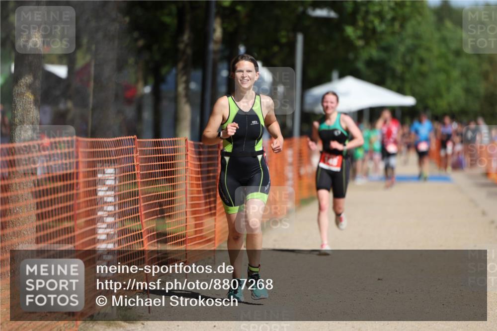 07.09.2025 - 19. Norderstedt Triathlon Michael Strokosch http://msf.ph/oto/8807268 07.09.2025 12:12:27 Laufen 148, 778 meine-sportfotos.de