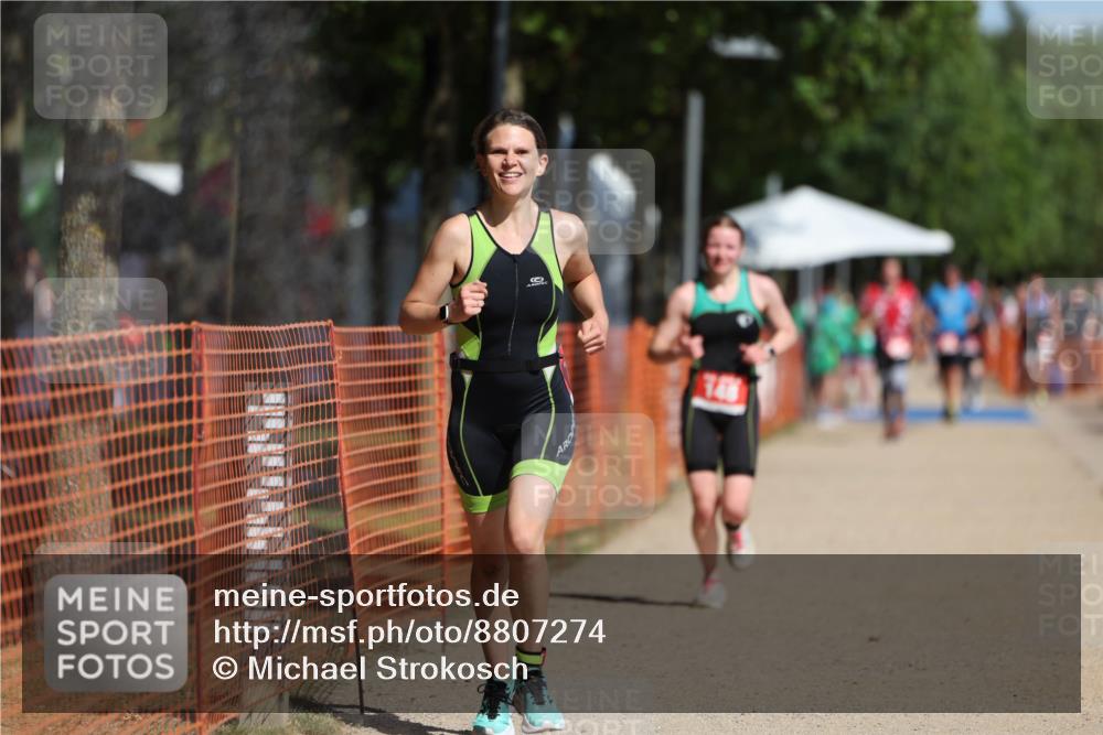 07.09.2025 - 19. Norderstedt Triathlon Michael Strokosch http://msf.ph/oto/8807274 07.09.2025 12:12:28 Laufen 148, 778 meine-sportfotos.de