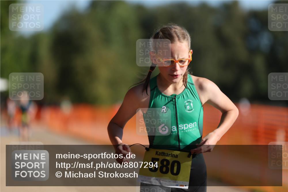 07.09.2025 - 19. Norderstedt Triathlon Michael Strokosch http://msf.ph/oto/8807294 07.09.2025 09:48:21 Laufen 579, 580, 631 meine-sportfotos.de