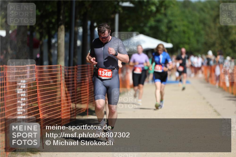 07.09.2025 - 19. Norderstedt Triathlon Michael Strokosch http://msf.ph/oto/8807302 07.09.2025 12:41:10 Laufen 156, 213, 1346 meine-sportfotos.de