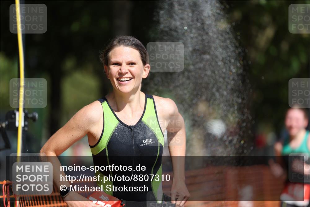07.09.2025 - 19. Norderstedt Triathlon Michael Strokosch http://msf.ph/oto/8807310 07.09.2025 12:12:31 Laufen 148, 778 meine-sportfotos.de