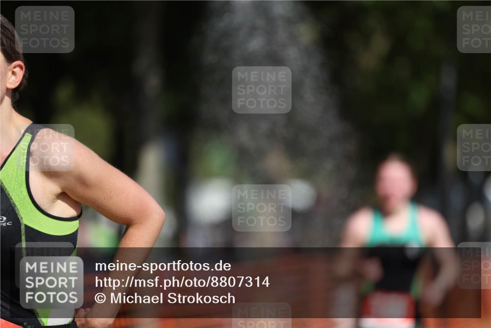 07.09.2025 - 19. Norderstedt Triathlon Michael Strokosch http://msf.ph/oto/8807314 07.09.2025 12:12:31 Laufen 148, 778 meine-sportfotos.de