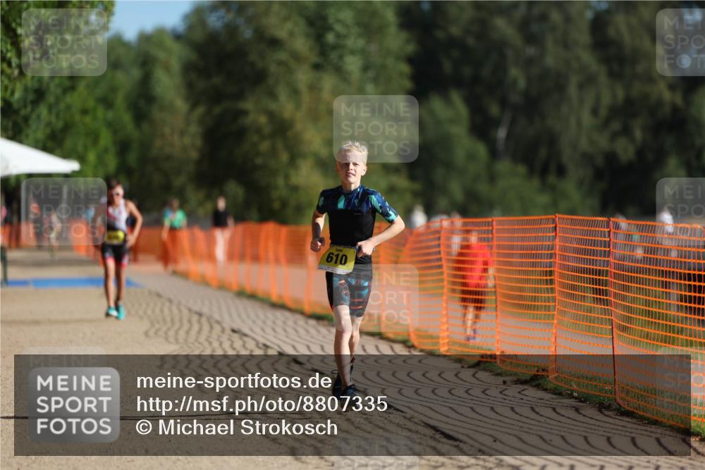 07.09.2025 - 19. Norderstedt Triathlon Michael Strokosch http://msf.ph/oto/8807335 07.09.2025 09:48:27 Laufen 610 meine-sportfotos.de