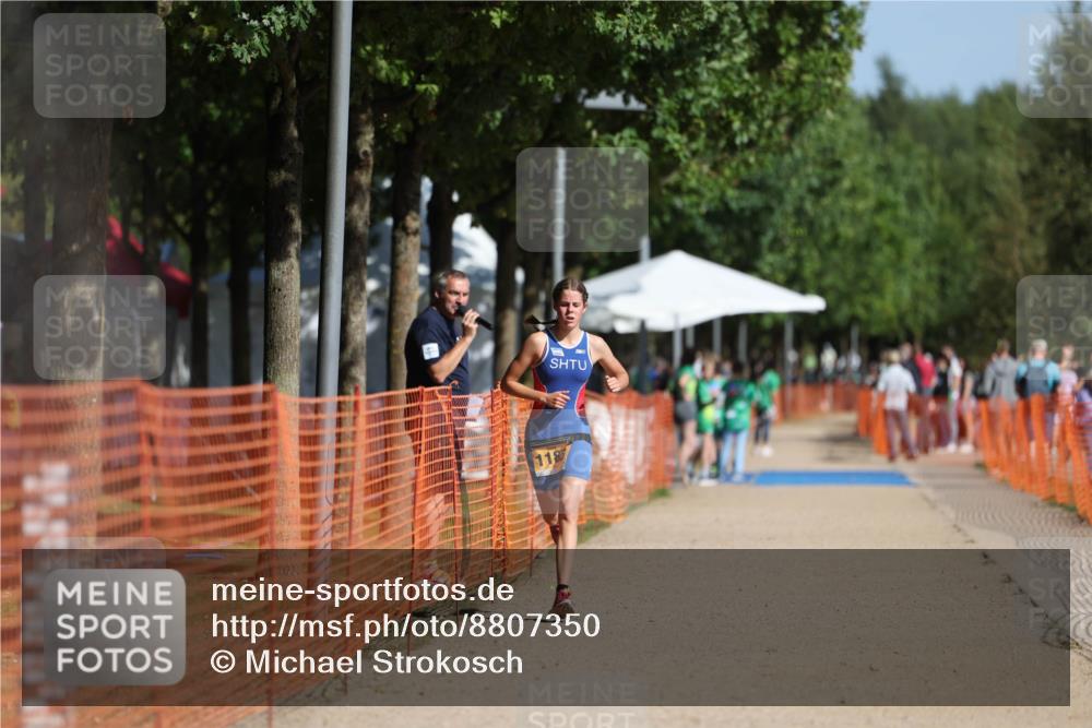07.09.2025 - 19. Norderstedt Triathlon Michael Strokosch http://msf.ph/oto/8807350 07.09.2025 11:30:18 Laufen 1185 meine-sportfotos.de