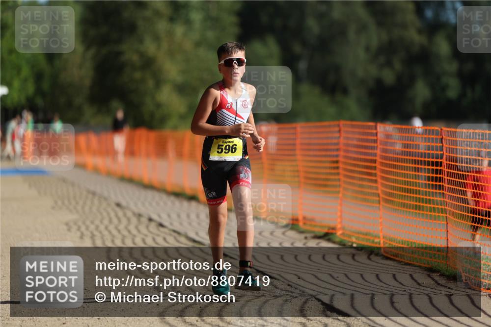 07.09.2025 - 19. Norderstedt Triathlon Michael Strokosch http://msf.ph/oto/8807419 07.09.2025 09:48:36 Laufen 596 meine-sportfotos.de