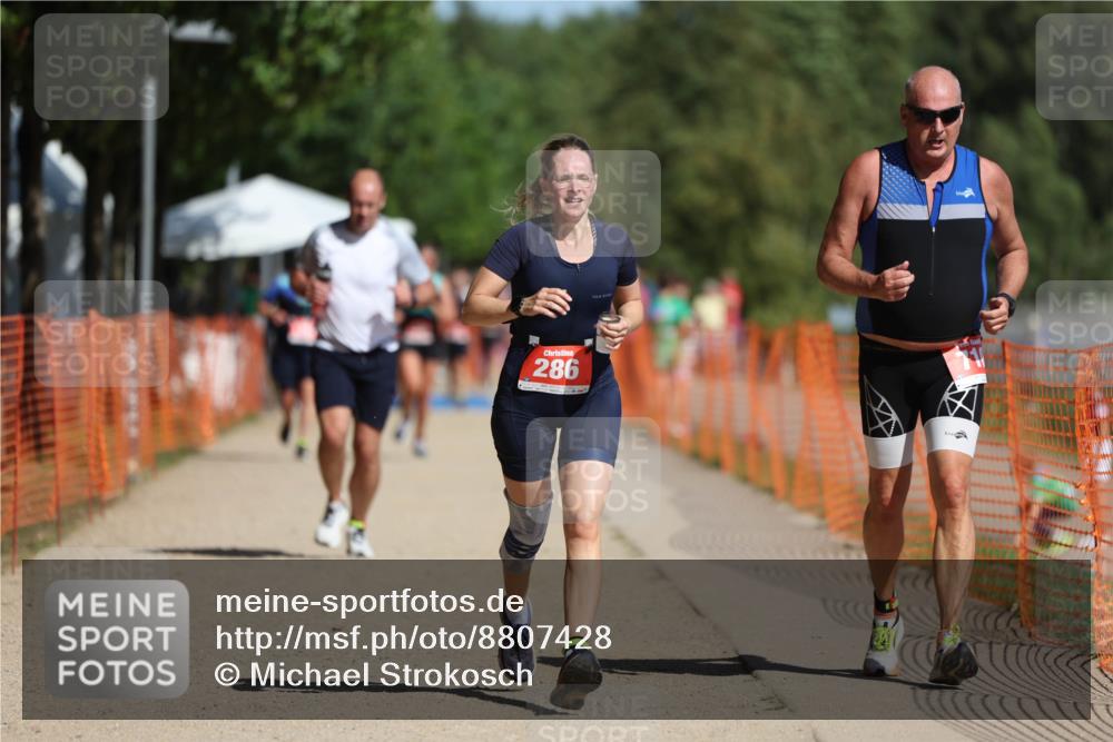 07.09.2025 - 19. Norderstedt Triathlon Michael Strokosch http://msf.ph/oto/8807428 07.09.2025 12:12:57 Laufen 286, 710, 861 meine-sportfotos.de