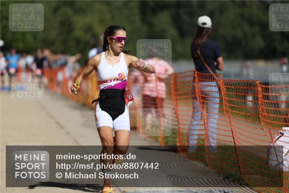 07.09.2025 - 19. Norderstedt Triathlon Michael Strokosch http://msf.ph/oto/8807442 07.09.2025 12:41:24 Laufen 176, 767, 1296 meine-sportfotos.de