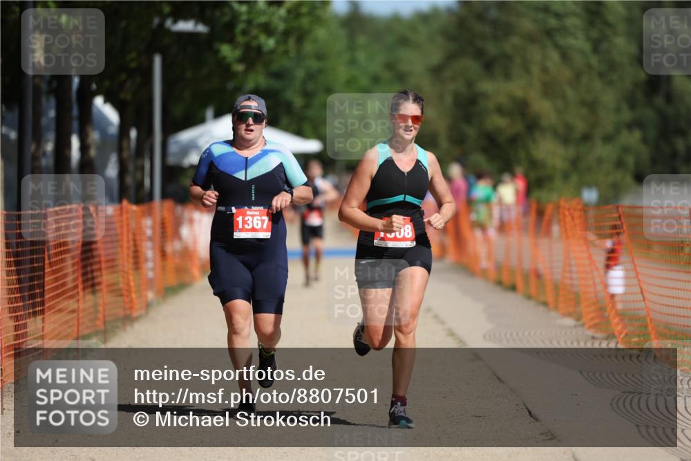 07.09.2025 - 19. Norderstedt Triathlon Michael Strokosch http://msf.ph/oto/8807501 07.09.2025 12:13:05 Laufen 861, 1308, 1367 meine-sportfotos.de