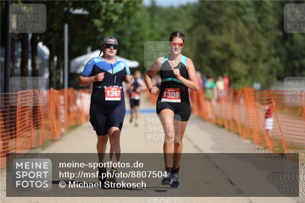 07.09.2025 - 19. Norderstedt Triathlon Michael Strokosch http://msf.ph/oto/8807504 07.09.2025 12:13:06 Laufen 861, 1308, 1367 meine-sportfotos.de