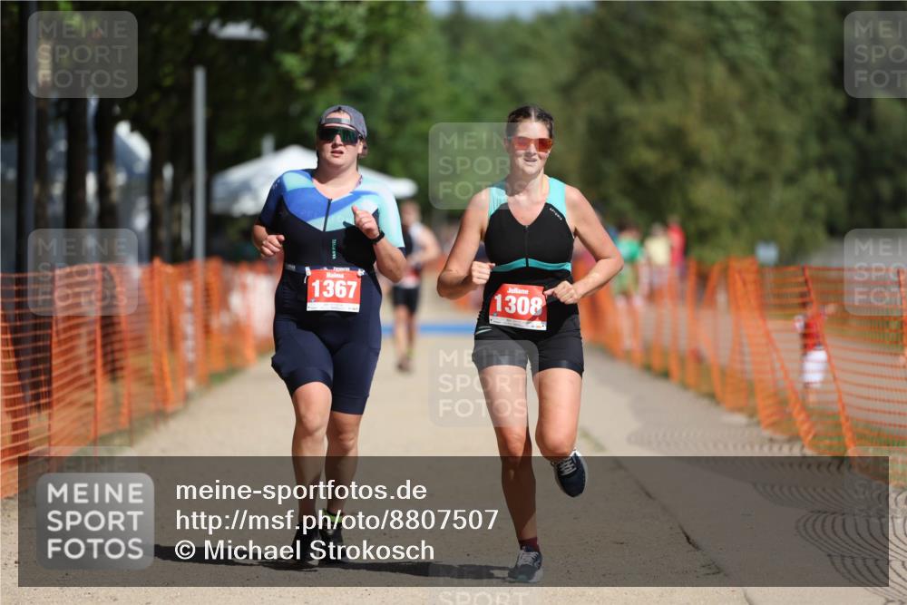07.09.2025 - 19. Norderstedt Triathlon Michael Strokosch http://msf.ph/oto/8807507 07.09.2025 12:13:06 Laufen 861, 1308, 1367 meine-sportfotos.de
