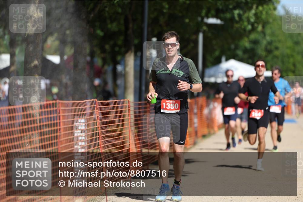 07.09.2025 - 19. Norderstedt Triathlon Michael Strokosch http://msf.ph/oto/8807516 07.09.2025 12:41:32 Laufen 164, 287, 846, 1350 meine-sportfotos.de