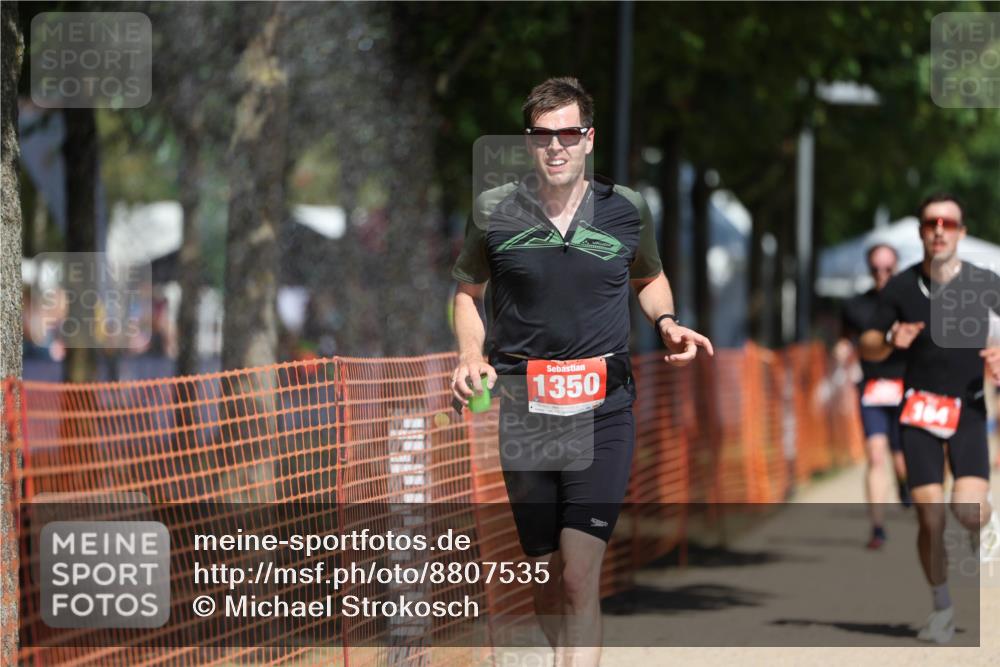 07.09.2025 - 19. Norderstedt Triathlon Michael Strokosch http://msf.ph/oto/8807535 07.09.2025 12:41:34 Laufen 164, 287, 823, 846, 1350 meine-sportfotos.de