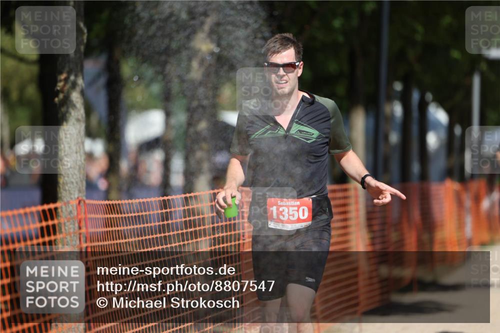 07.09.2025 - 19. Norderstedt Triathlon Michael Strokosch http://msf.ph/oto/8807547 07.09.2025 12:41:34 Laufen 164, 287, 823, 846, 1350 meine-sportfotos.de