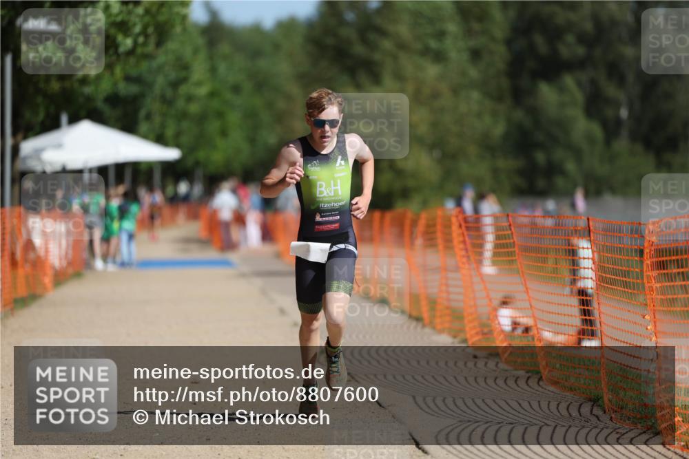 07.09.2025 - 19. Norderstedt Triathlon Michael Strokosch http://msf.ph/oto/8807600 07.09.2025 11:30:53 Laufen 1180, 1188 meine-sportfotos.de
