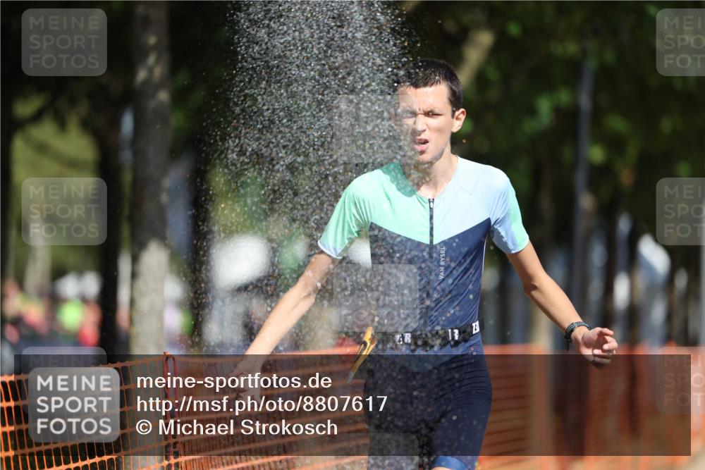 07.09.2025 - 19. Norderstedt Triathlon Michael Strokosch http://msf.ph/oto/8807617 07.09.2025 12:13:29 Laufen 765, 1161, 1182, 1190 meine-sportfotos.de
