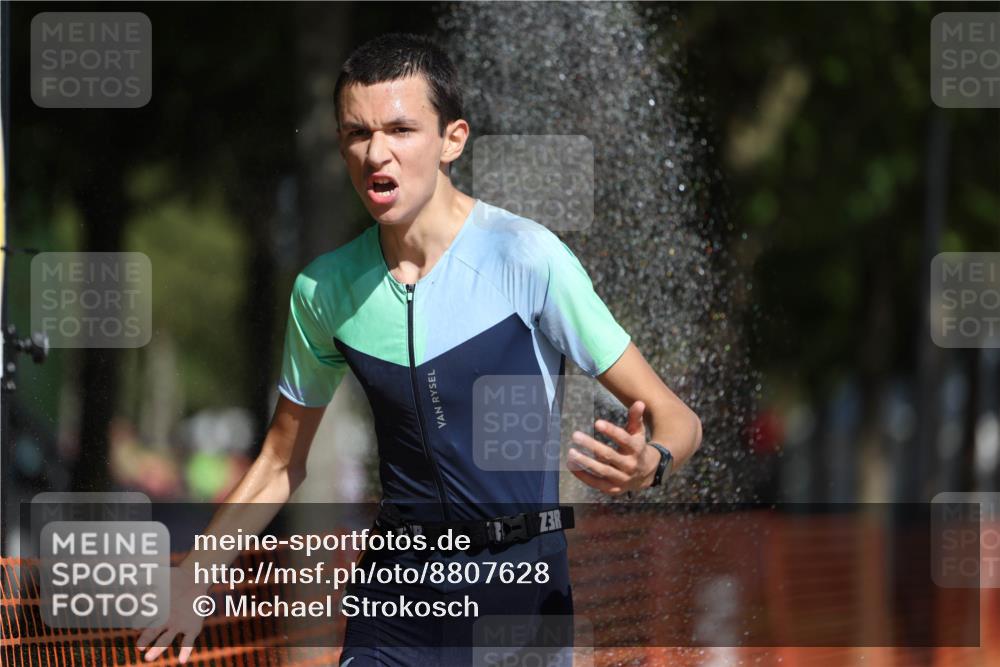 07.09.2025 - 19. Norderstedt Triathlon Michael Strokosch http://msf.ph/oto/8807628 07.09.2025 12:13:29 Laufen 765, 1161, 1182, 1190 meine-sportfotos.de