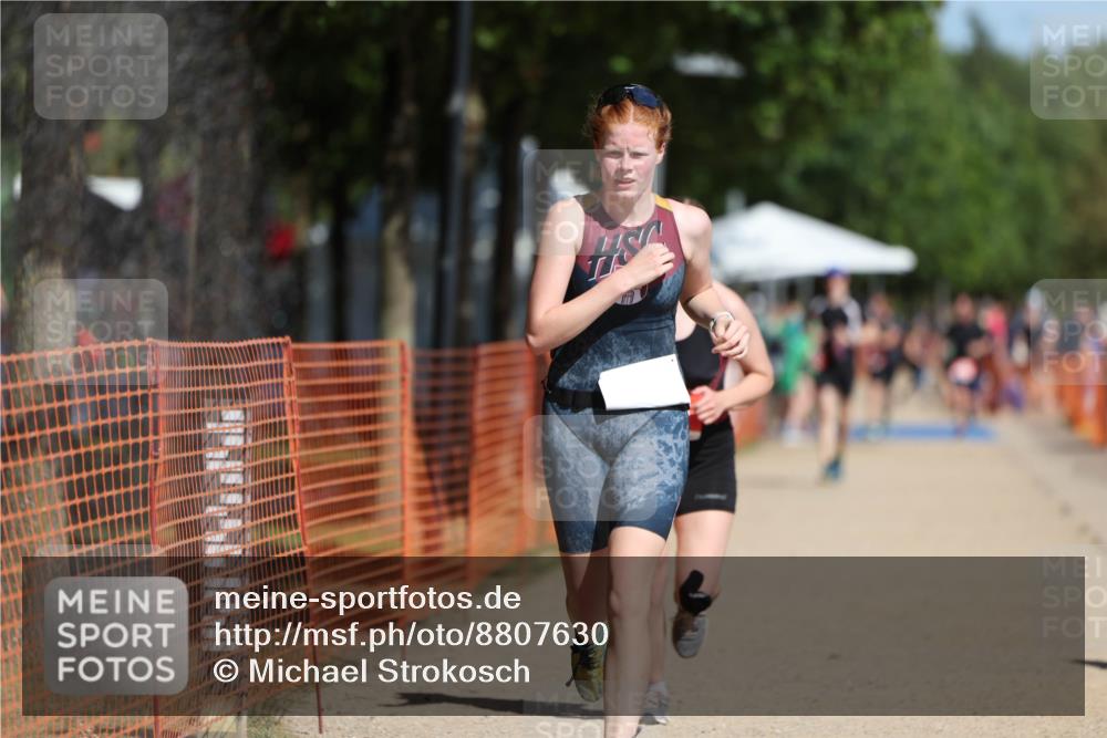 07.09.2025 - 19. Norderstedt Triathlon Michael Strokosch http://msf.ph/oto/8807630 07.09.2025 12:13:31 Laufen 765, 1161, 1182, 1190 meine-sportfotos.de