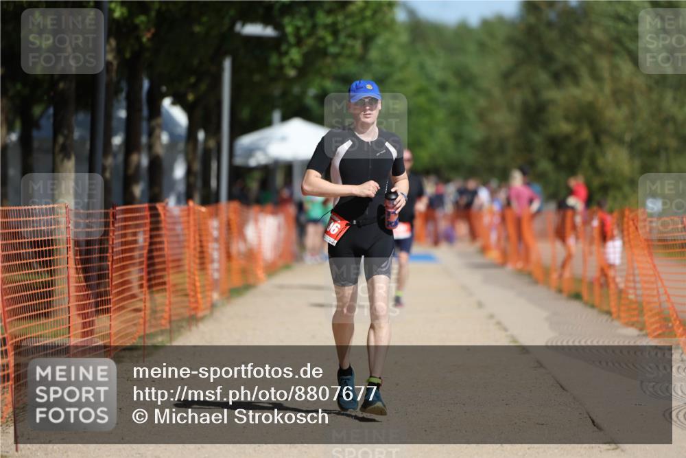07.09.2025 - 19. Norderstedt Triathlon Michael Strokosch http://msf.ph/oto/8807677 07.09.2025 12:13:41 Laufen 306 meine-sportfotos.de