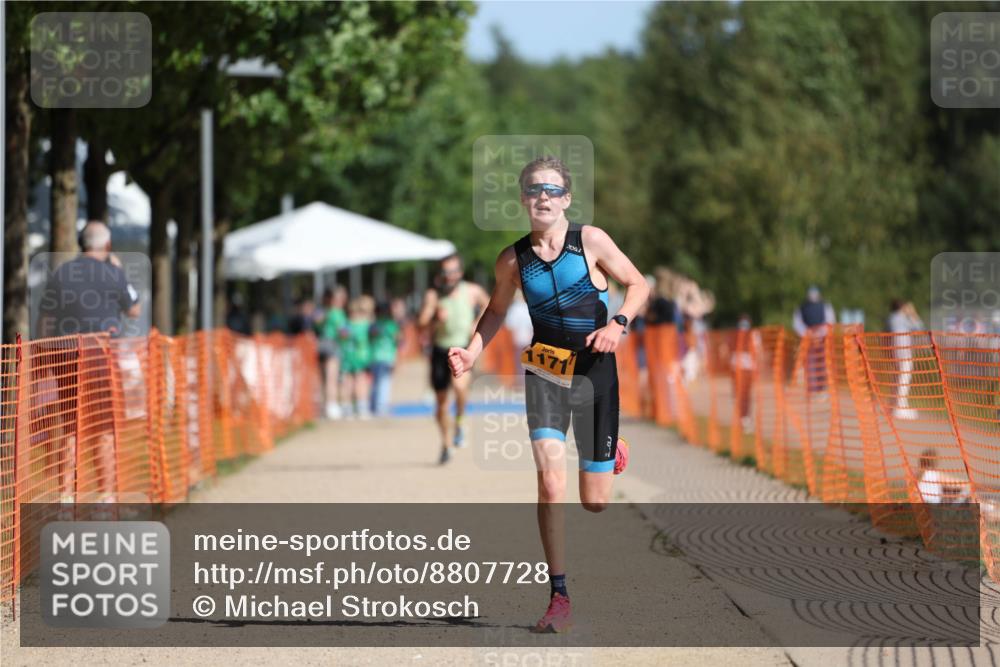 07.09.2025 - 19. Norderstedt Triathlon Michael Strokosch http://msf.ph/oto/8807728 07.09.2025 11:31:13 Laufen 196, 1171 meine-sportfotos.de