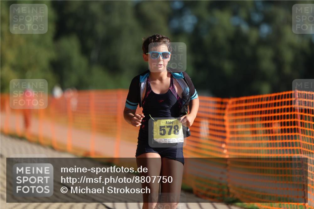 07.09.2025 - 19. Norderstedt Triathlon Michael Strokosch http://msf.ph/oto/8807750 07.09.2025 09:49:15 Laufen 578 meine-sportfotos.de