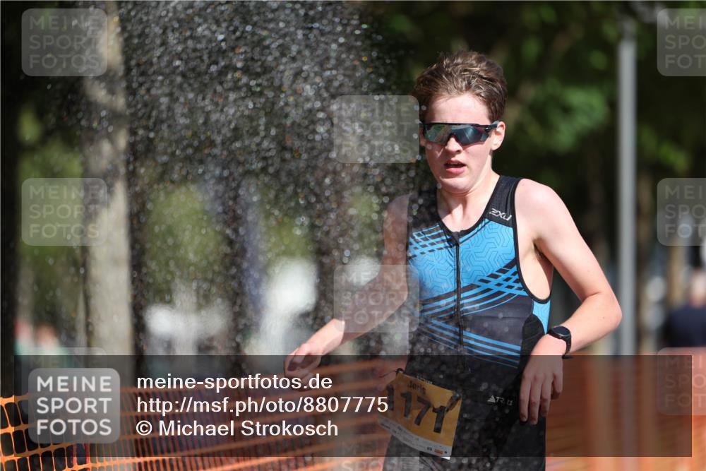 07.09.2025 - 19. Norderstedt Triathlon Michael Strokosch http://msf.ph/oto/8807775 07.09.2025 11:31:15 Laufen 196, 1171 meine-sportfotos.de