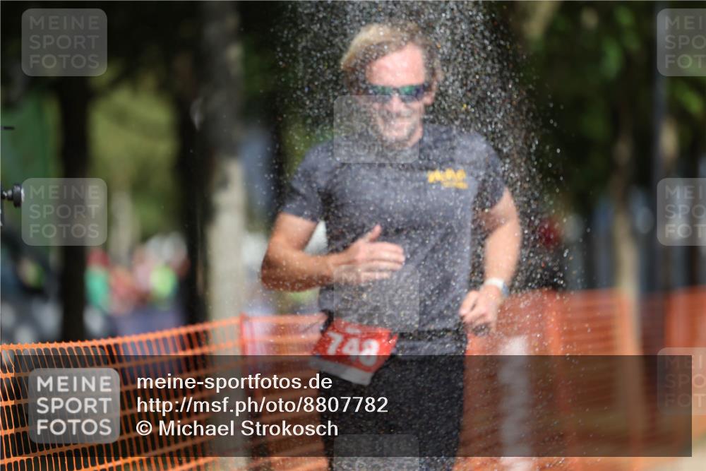 07.09.2025 - 19. Norderstedt Triathlon Michael Strokosch http://msf.ph/oto/8807782 07.09.2025 12:13:53 Laufen 287, 748 meine-sportfotos.de