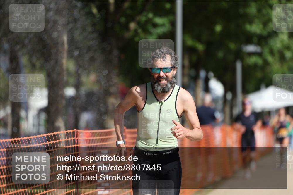 07.09.2025 - 19. Norderstedt Triathlon Michael Strokosch http://msf.ph/oto/8807845 07.09.2025 11:31:20 Laufen 196, 1160, 1198 meine-sportfotos.de