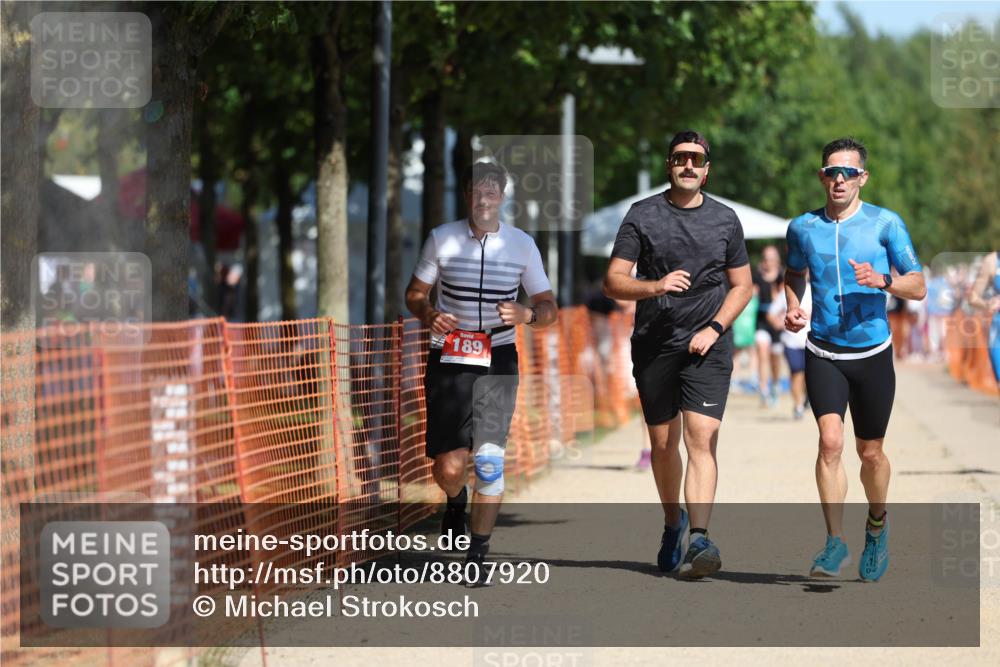 07.09.2025 - 19. Norderstedt Triathlon Michael Strokosch http://msf.ph/oto/8807920 07.09.2025 12:42:10 Laufen 168, 189, 215, 717, 741, 1249 meine-sportfotos.de