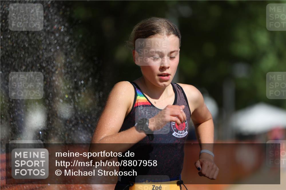 07.09.2025 - 19. Norderstedt Triathlon Michael Strokosch http://msf.ph/oto/8807958 07.09.2025 11:31:29 Laufen 1160, 1198 meine-sportfotos.de