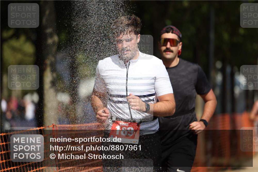 07.09.2025 - 19. Norderstedt Triathlon Michael Strokosch http://msf.ph/oto/8807961 07.09.2025 12:42:14 Laufen 189, 215, 717, 793, 1249, 1300 meine-sportfotos.de