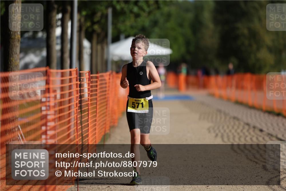 07.09.2025 - 19. Norderstedt Triathlon Michael Strokosch http://msf.ph/oto/8807979 07.09.2025 09:50:19 Laufen 571 meine-sportfotos.de