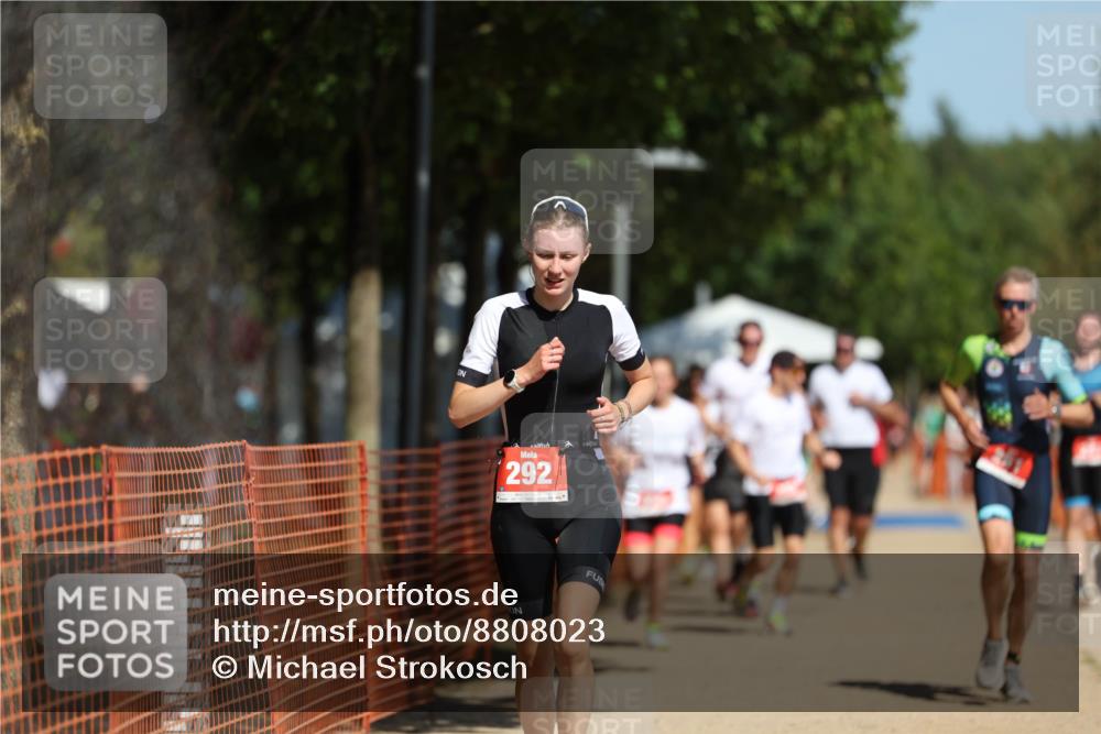 07.09.2025 - 19. Norderstedt Triathlon Michael Strokosch http://msf.ph/oto/8808023 07.09.2025 12:42:31 Laufen 139, 261, 292, 780, 828 meine-sportfotos.de