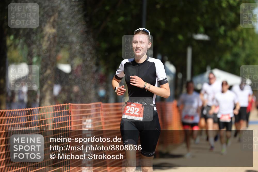 07.09.2025 - 19. Norderstedt Triathlon Michael Strokosch http://msf.ph/oto/8808036 07.09.2025 12:42:32 Laufen 139, 244, 261, 292, 780, 828, 1277 meine-sportfotos.de