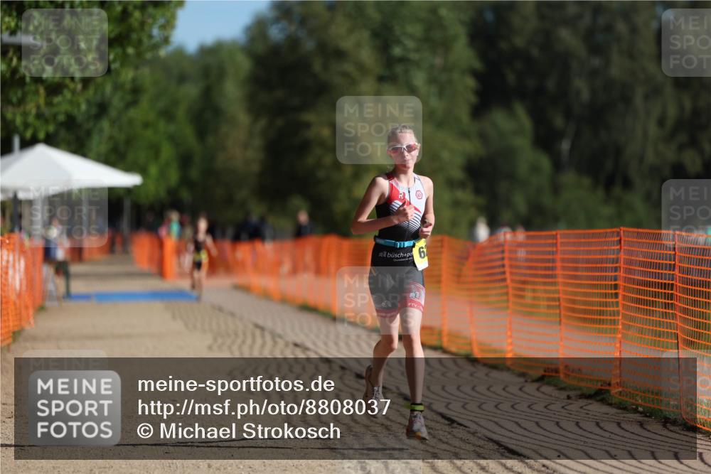 07.09.2025 - 19. Norderstedt Triathlon Michael Strokosch http://msf.ph/oto/8808037 07.09.2025 09:50:37 Laufen 628 meine-sportfotos.de