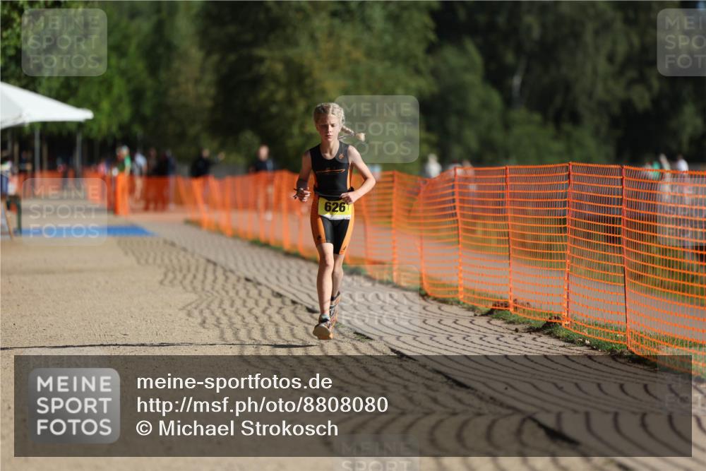 07.09.2025 - 19. Norderstedt Triathlon Michael Strokosch http://msf.ph/oto/8808080 07.09.2025 09:50:51 Laufen 626 meine-sportfotos.de