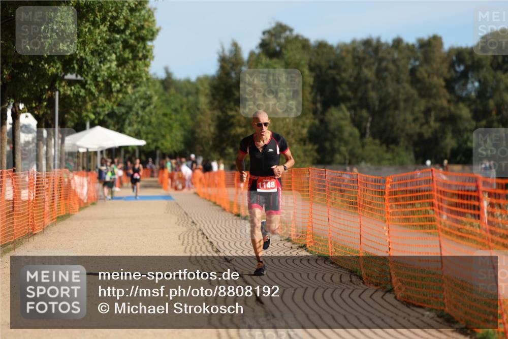 07.09.2025 - 19. Norderstedt Triathlon Michael Strokosch http://msf.ph/oto/8808192 07.09.2025 10:29:41 Laufen 1148 meine-sportfotos.de