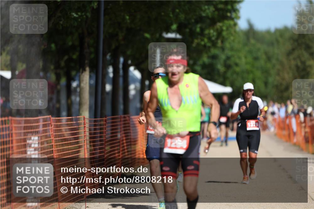 07.09.2025 - 19. Norderstedt Triathlon Michael Strokosch http://msf.ph/oto/8808218 07.09.2025 12:43:12 Laufen 732, 818, 1294, 1351, 1379 meine-sportfotos.de