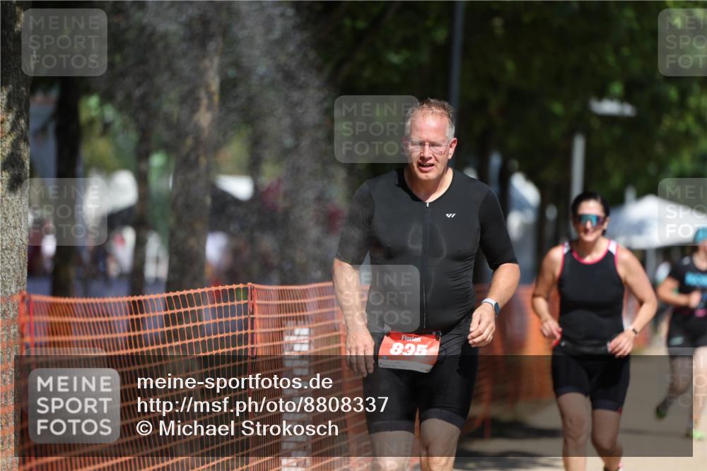 07.09.2025 - 19. Norderstedt Triathlon Michael Strokosch http://msf.ph/oto/8808337 07.09.2025 12:43:30 Laufen 835, 1268, 1380 meine-sportfotos.de