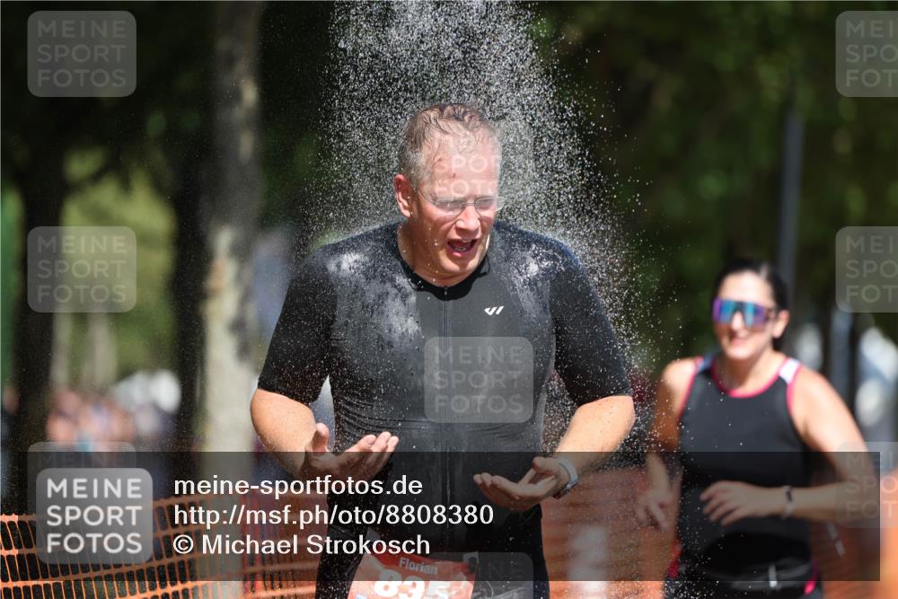 07.09.2025 - 19. Norderstedt Triathlon Michael Strokosch http://msf.ph/oto/8808380 07.09.2025 12:43:33 Laufen 835, 1268, 1380 meine-sportfotos.de
