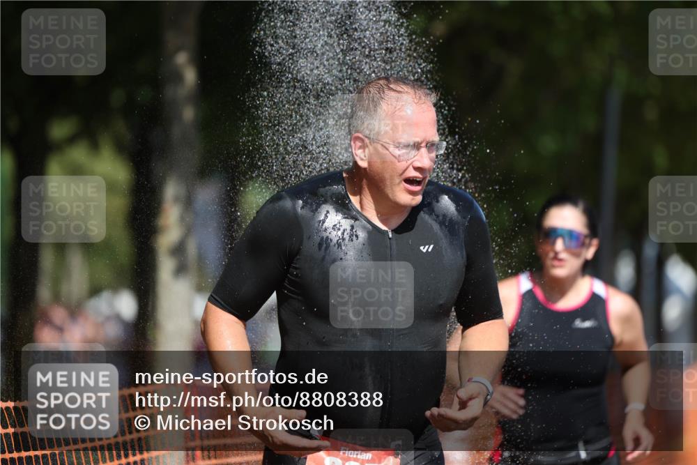 07.09.2025 - 19. Norderstedt Triathlon Michael Strokosch http://msf.ph/oto/8808388 07.09.2025 12:43:33 Laufen 835, 1268, 1380 meine-sportfotos.de