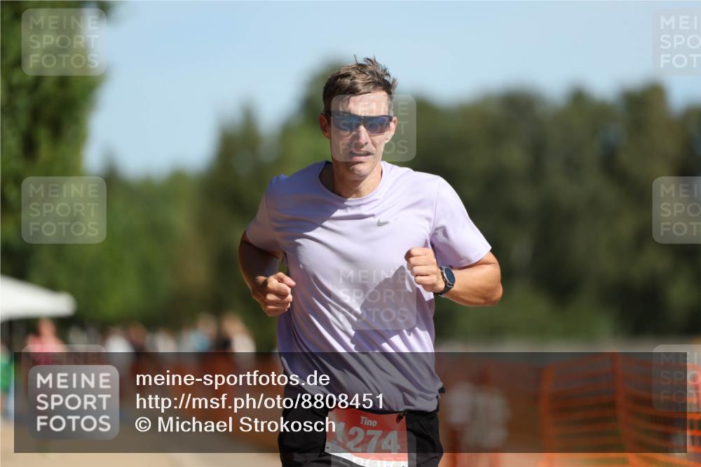 07.09.2025 - 19. Norderstedt Triathlon Michael Strokosch http://msf.ph/oto/8808451 07.09.2025 11:33:33 Laufen 1274 meine-sportfotos.de